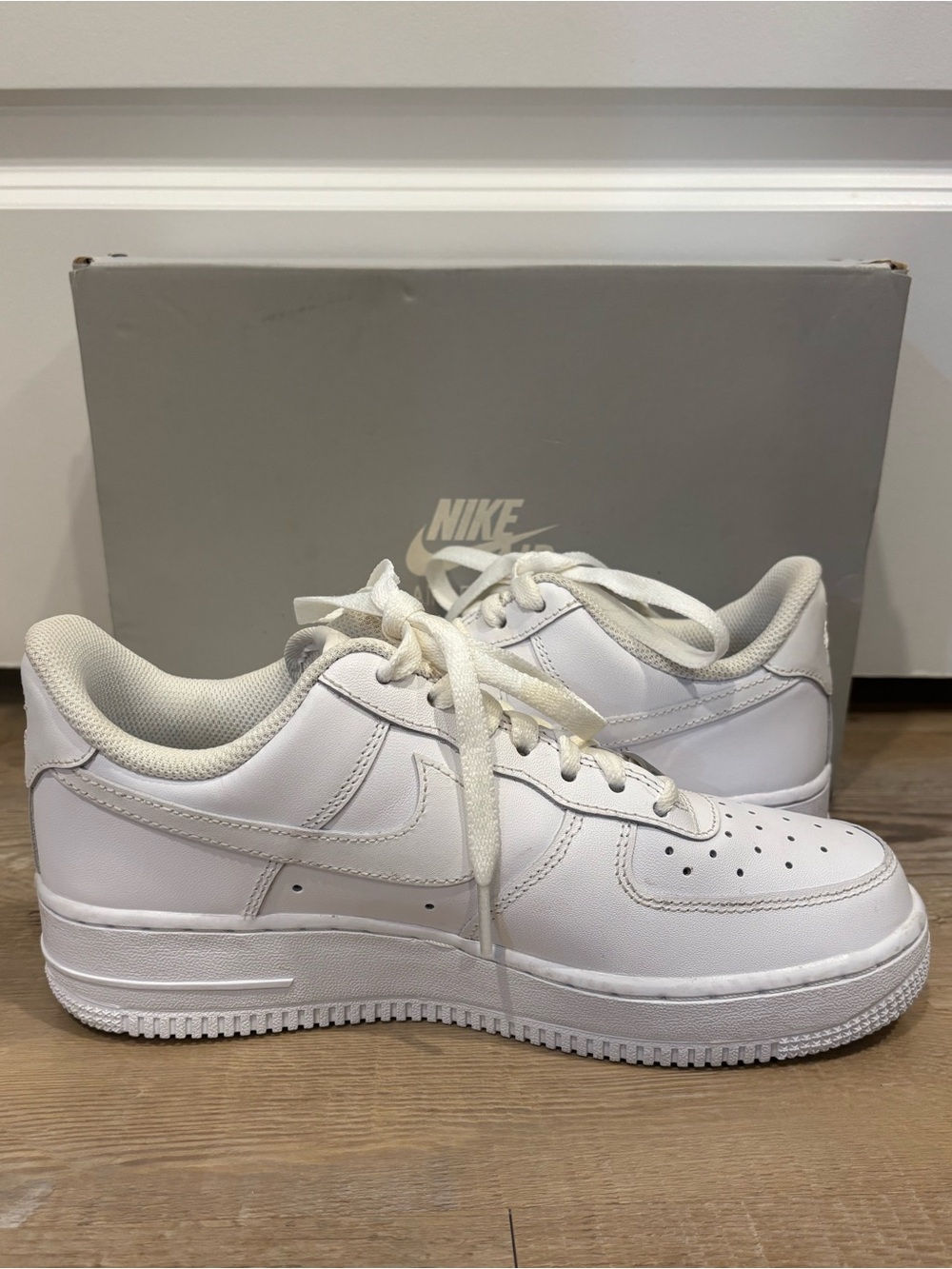 Nike Air Force 1 ‘07 Sneakers size 7.5